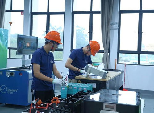 聚焦绿色未来 第二届全国新能源汽车关键技术技能大赛福建省选拔赛在龙岩成功举办